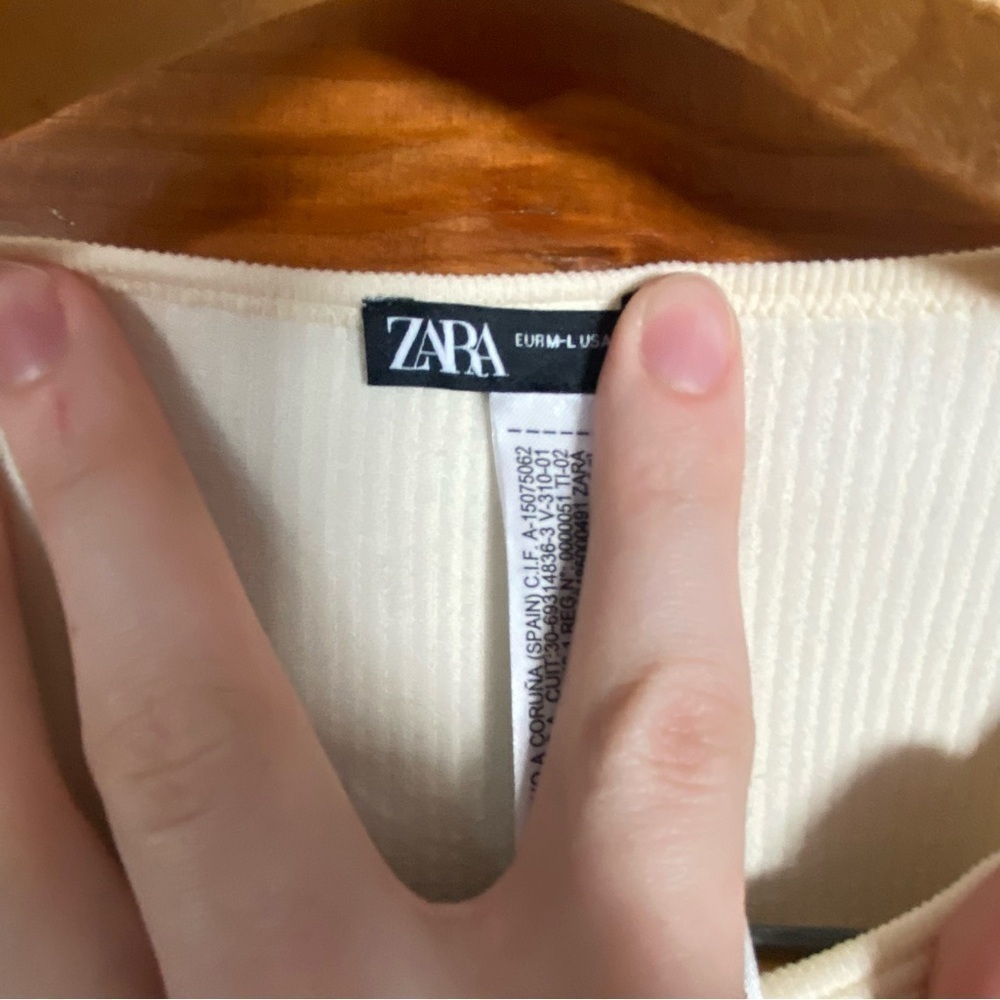 ZARA Pearl Embellished Ribbed Seamless Crop Top - Picture 4 of 8